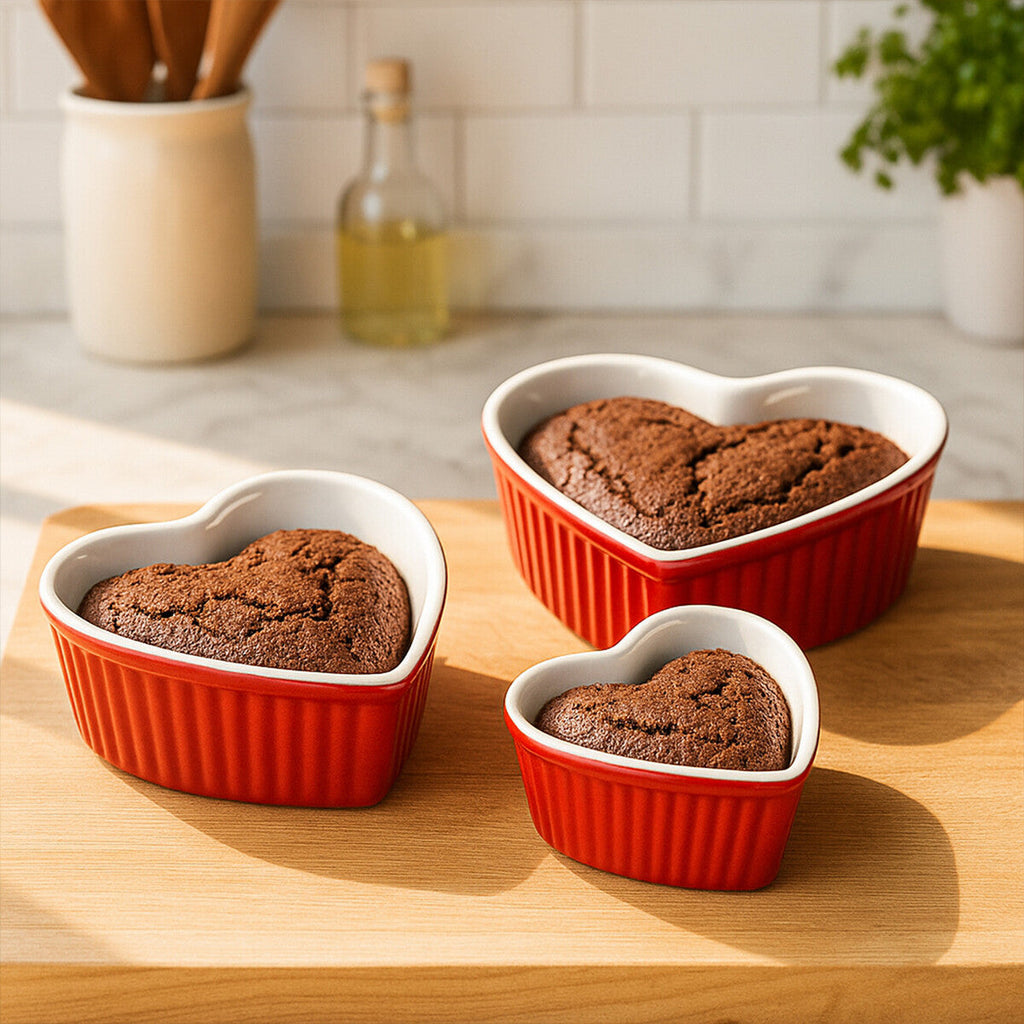 Red Set of 3 Heart Shape Oven Dishes