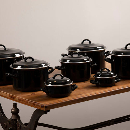 Black Enamel 18cm Casserole Dish