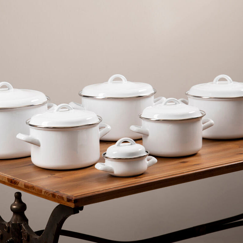 White Enamel 10cm Mini Casserole Dish