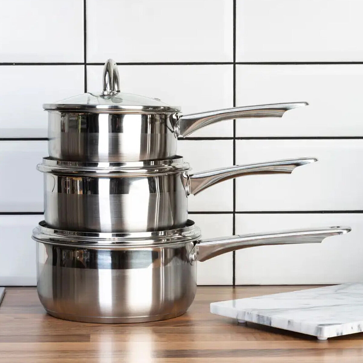 Set of 3 Stainless Steel Saucepans with Lids