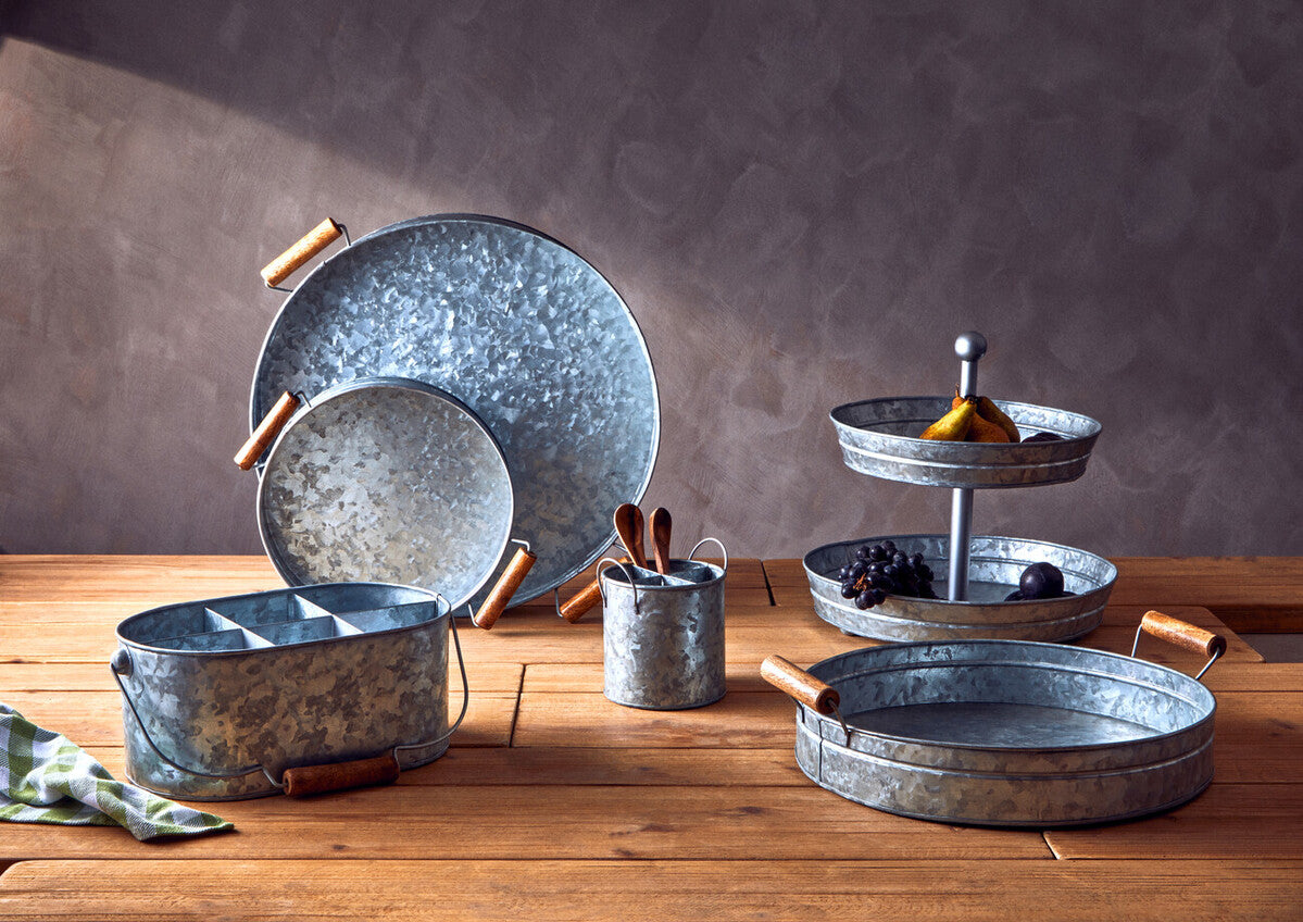 Round Galvanised Steel Tray with Wood Handles