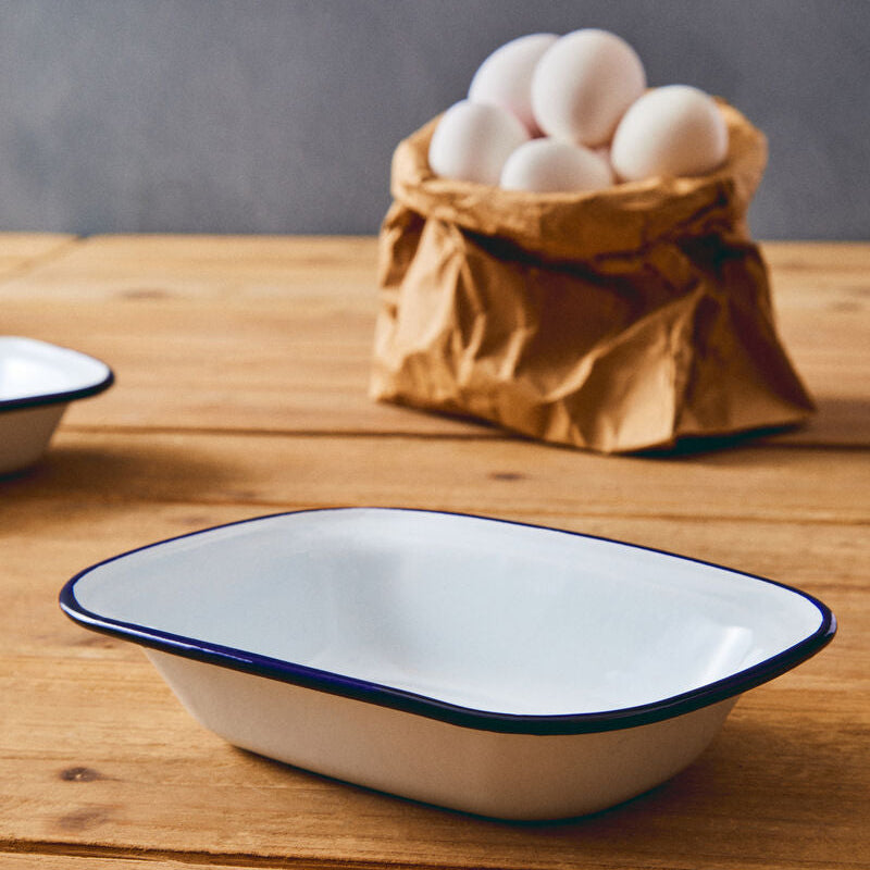 18Cm Rectangular Pie Dish