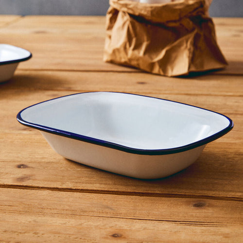 18Cm Rectangular Pie Dish
