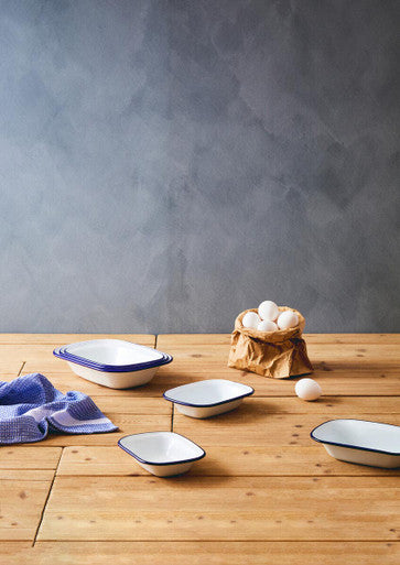 18Cm Rectangular Pie Dish