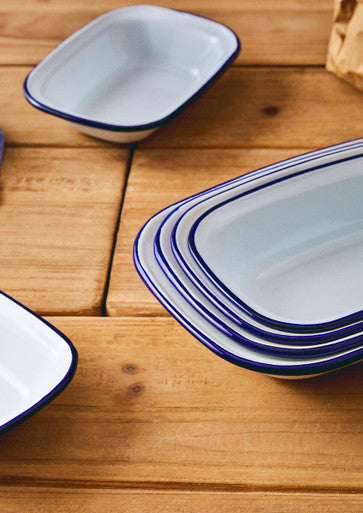 22Cm Rectangular Pie Dish