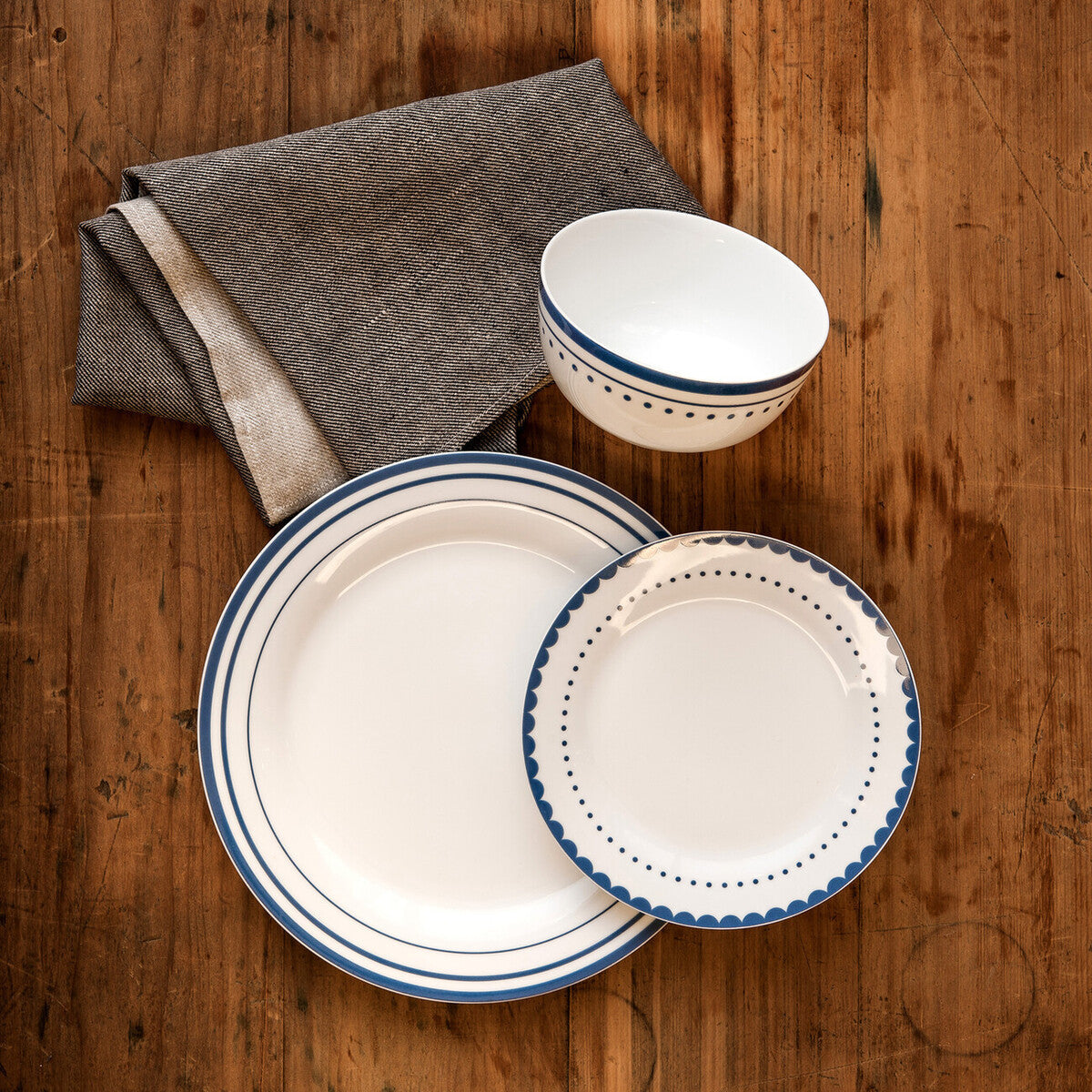 Saturn 12 Piece Blue Dinner Set