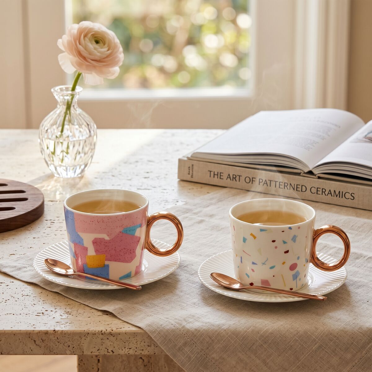 2 Cups and Saucers Set