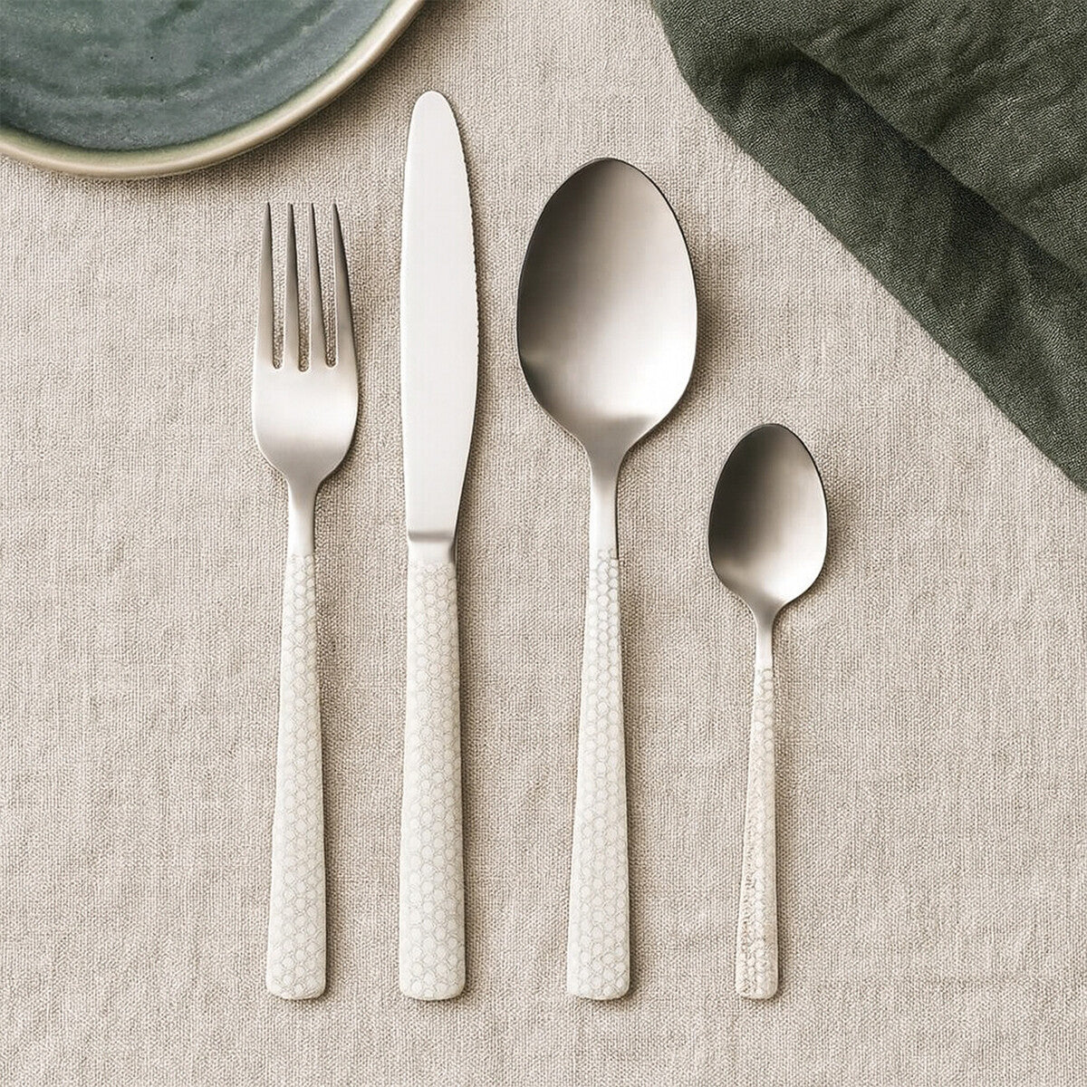 Casablanca 16 Piece Stainless Steel Cutlery Set