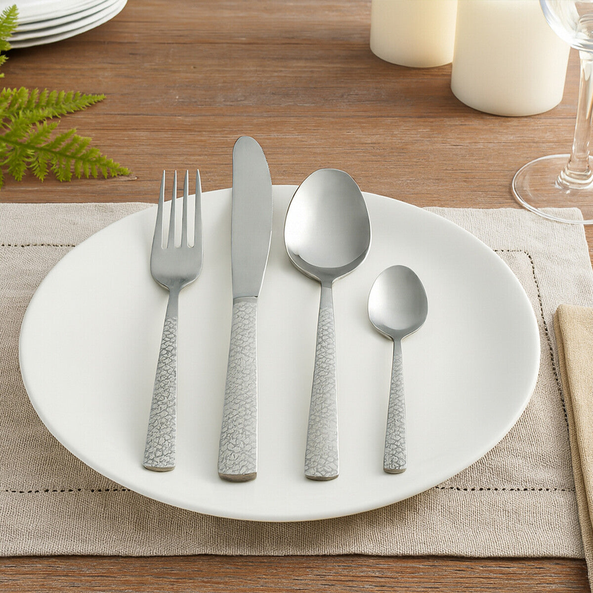 Casablanca 16 Piece Stainless Steel Cutlery Set