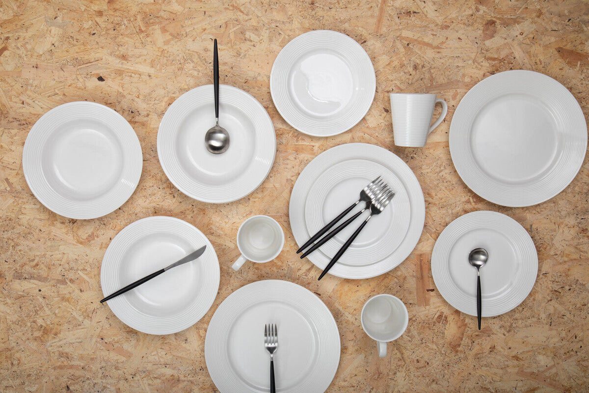 16 Piece Matte  Silver And Black Cutlery Set
