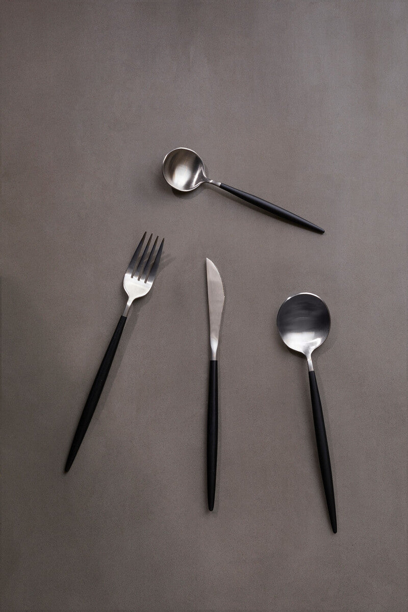 16 Piece Matte  Silver And Black Cutlery Set