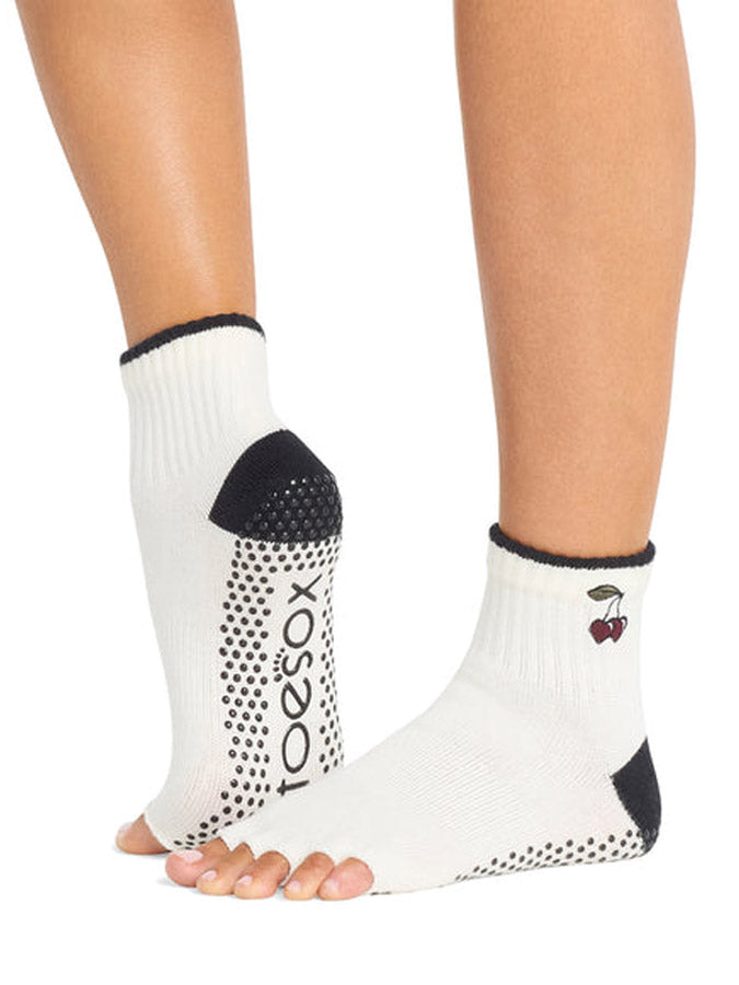 ToeSox Melody Half Toe Yoga Socks