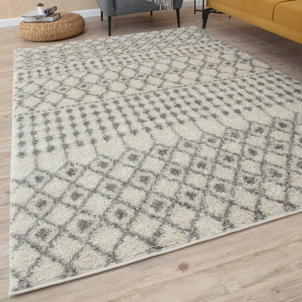 Moroccan Ivory Grey Shaggy Rug
