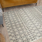 Moroccan Ivory Grey Shaggy Rug