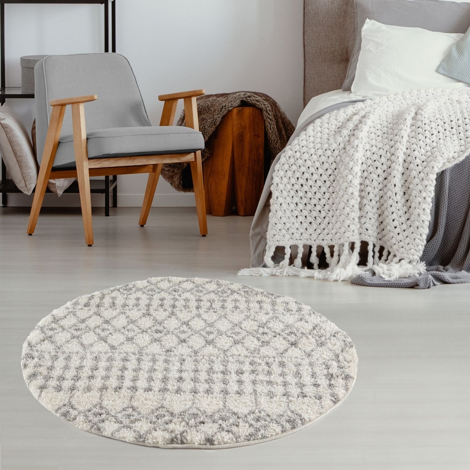 Moroccan Ivory Grey Shaggy Rug