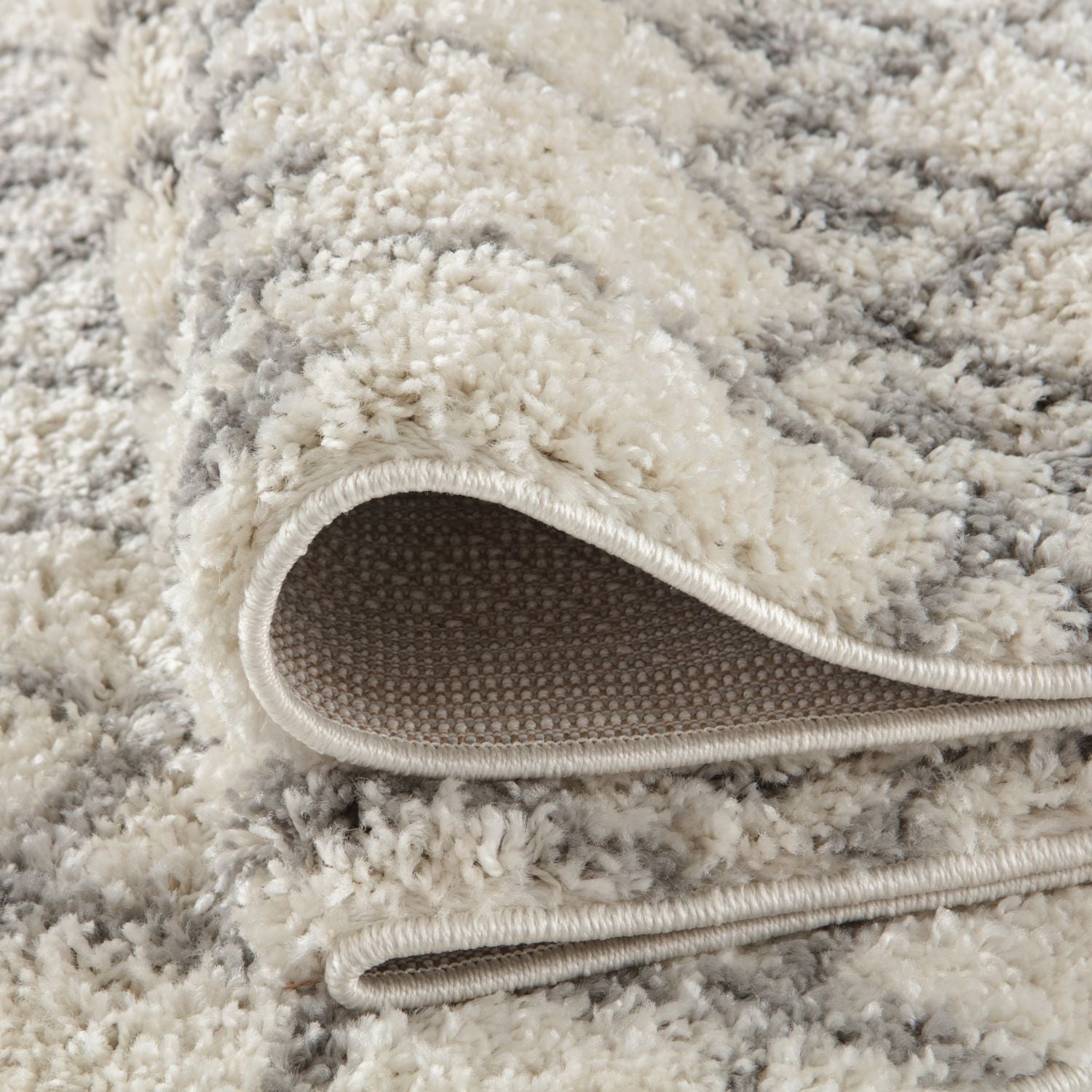 Moroccan Ivory Grey Shaggy Rug
