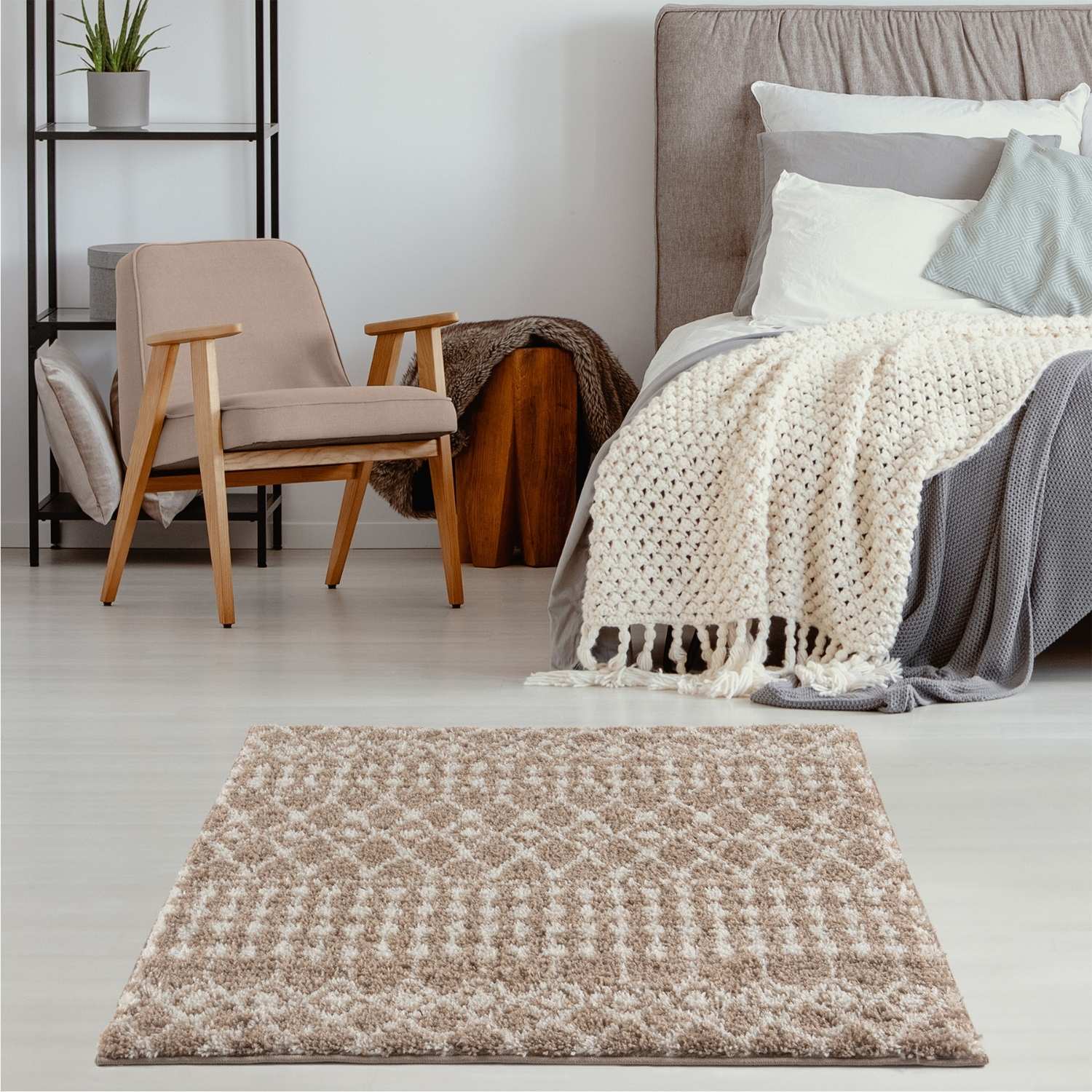 Moroccan Beige Shaggy Rug