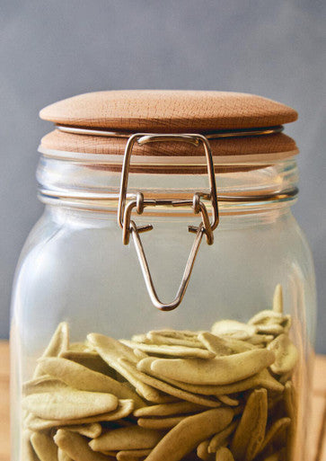 Square 1550Ml Glass Jar With Wooden Lid