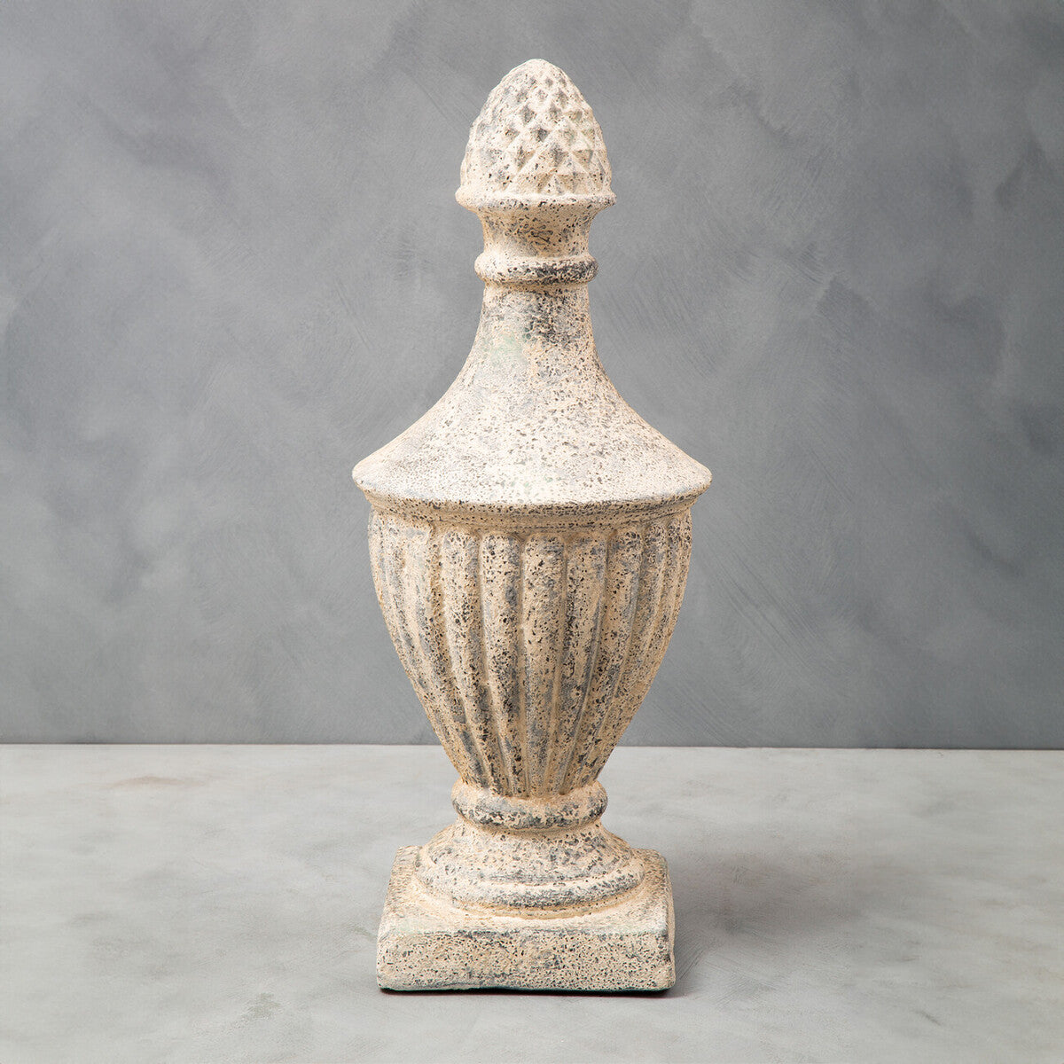 Light Stone Effect Urn