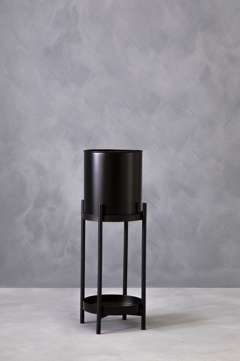 Black Metal 2 Tier Plant Stand
