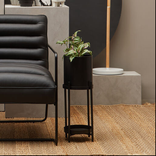 Black Metal 2 Tier Plant Stand