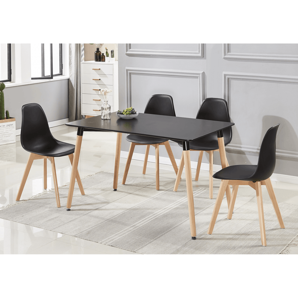 4 or 6 Seating Dining Table