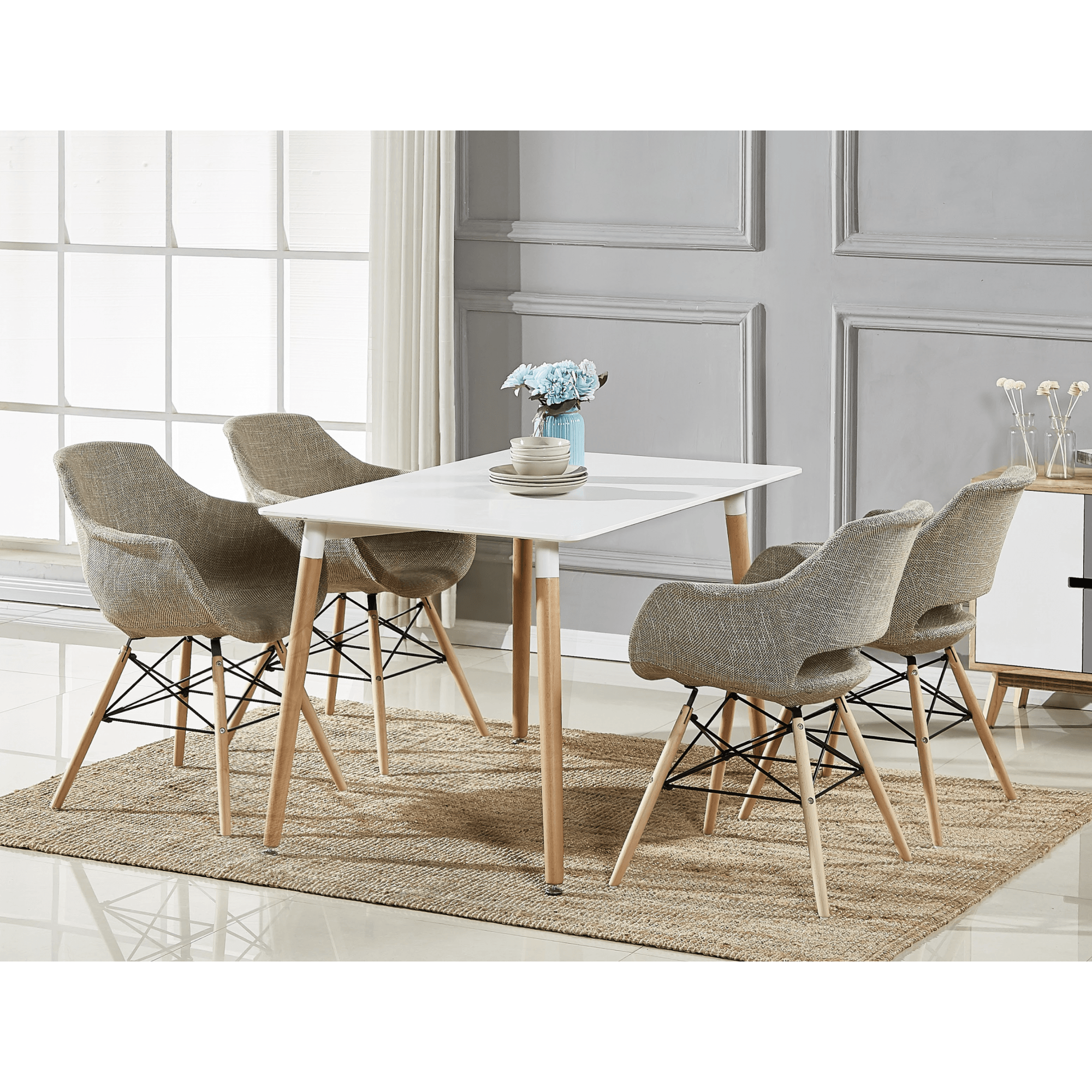 4 or 6 Seating Dining Table