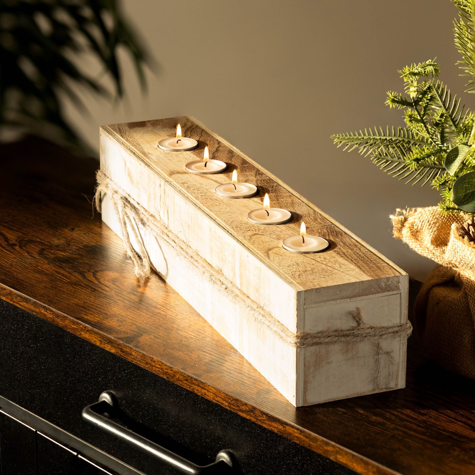 5 Tealight Wooden Candle Table Centre