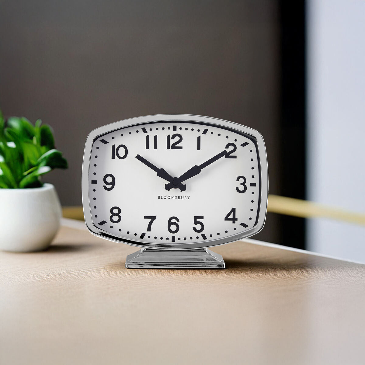 Silver Chrome Table Clock