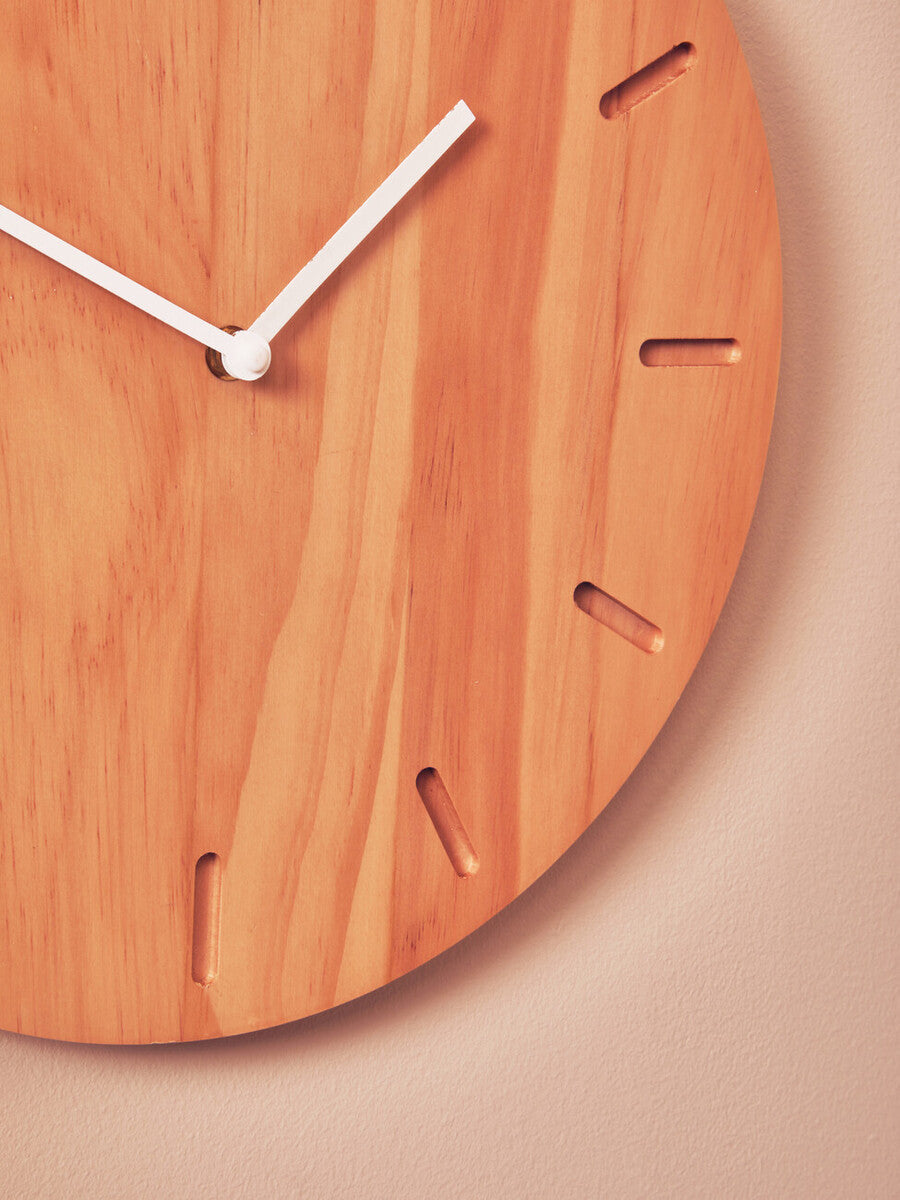 35cm Dia Natural Finish Oak Wood Wall Clock