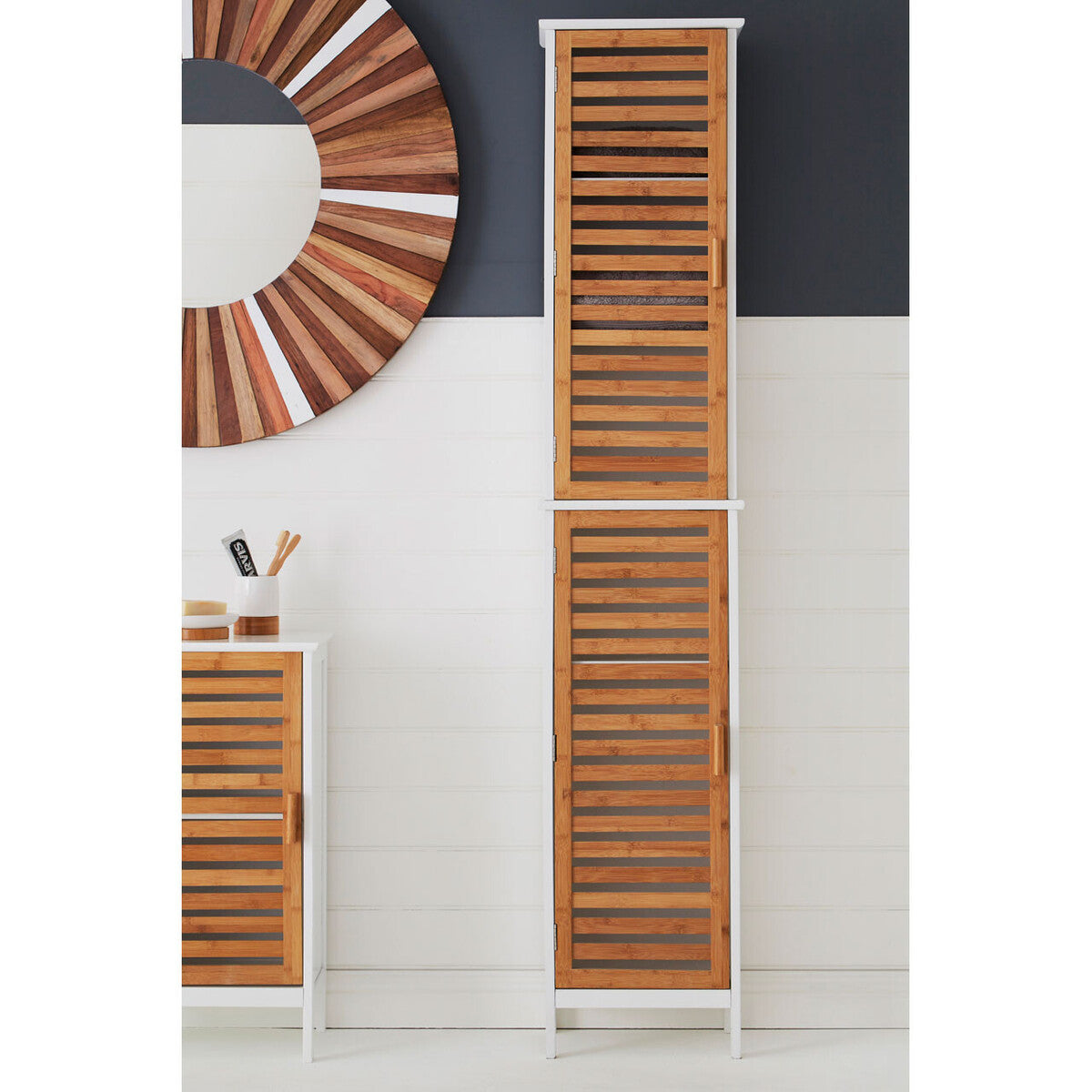 Tall Standing Cabinet with 4 Inner Shelves