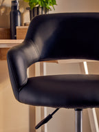 Black Home Office Chair with Curved Back