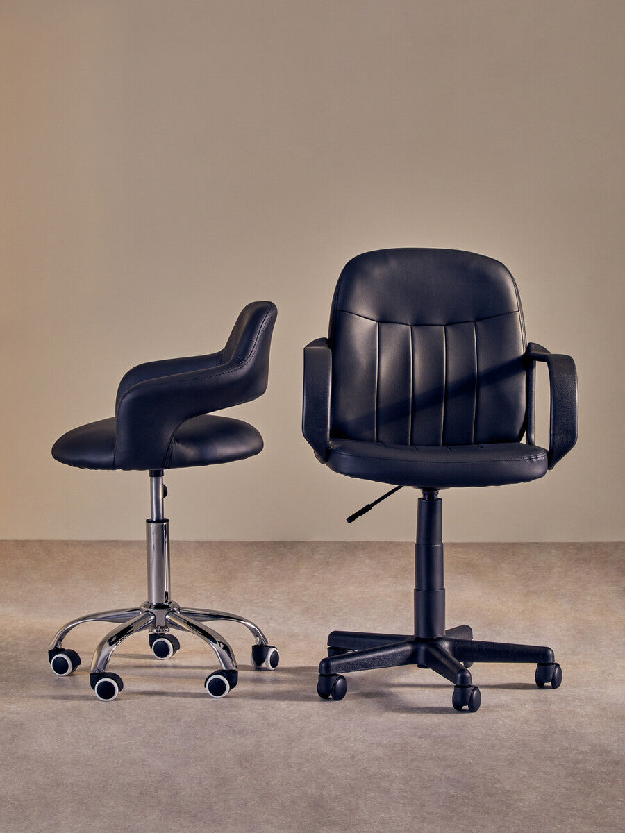 Black Home Office Chair with Curved Back