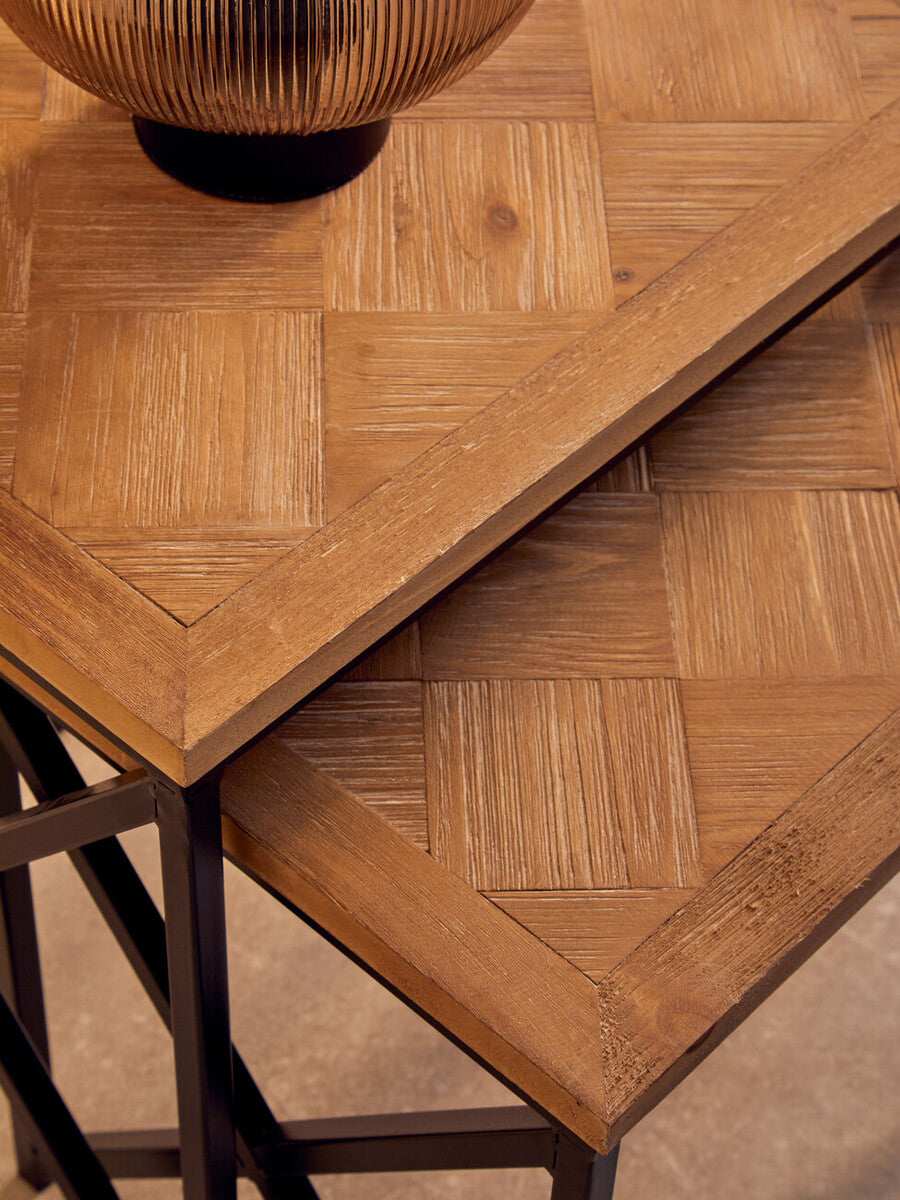 Natural Wood Parquet Set of 2 Nesting Tables