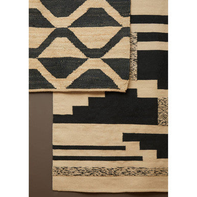 Small Black Wave Pattern Rug