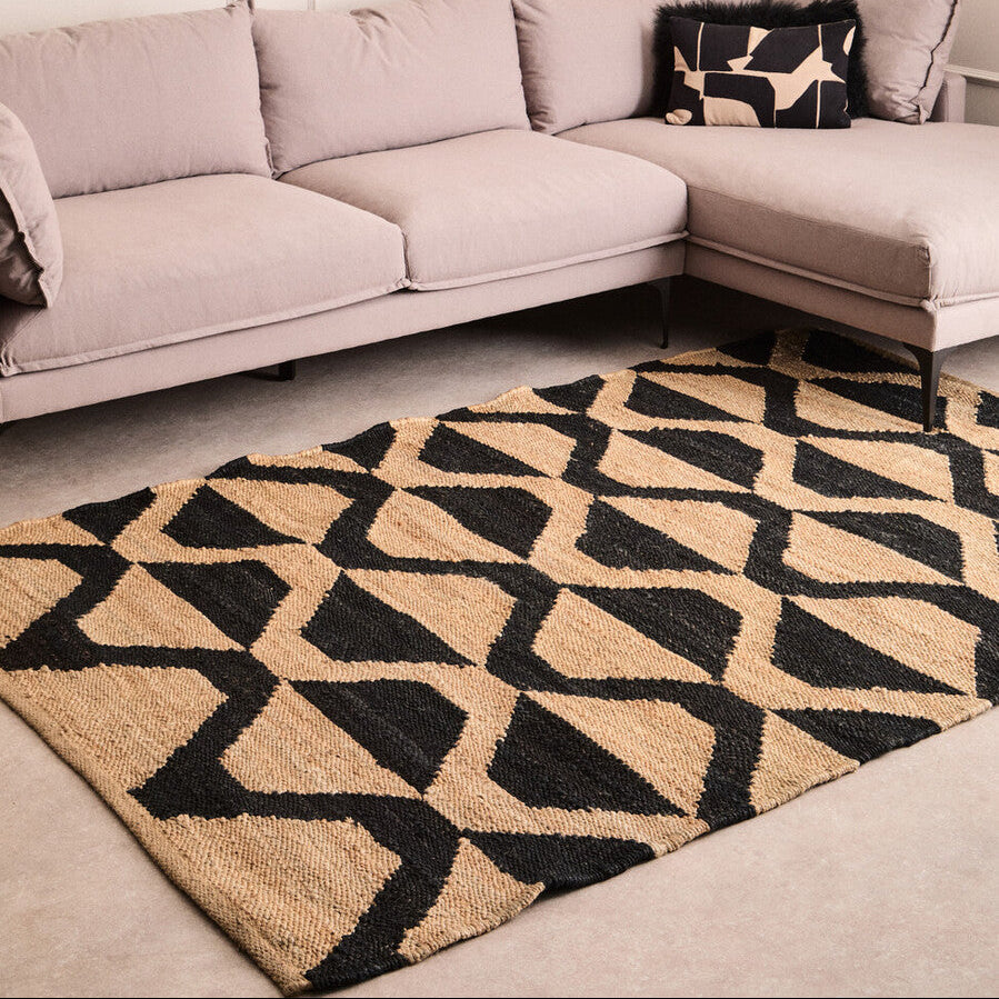 Large Black Wave Pattern Rug