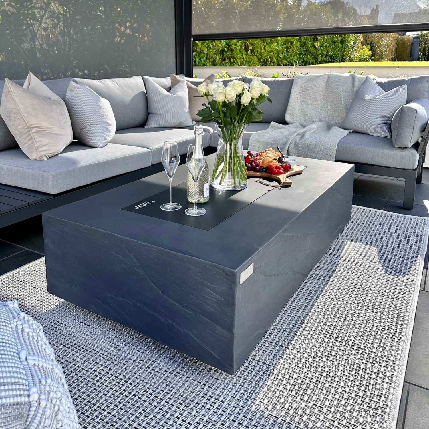 Magic Outdoor Rug Cream