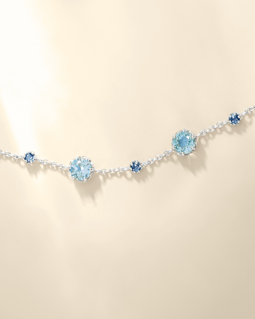 Blue Sapphire & Blue Topaz Jewellery Set in Sterling Silver