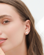 Freshwater Pearl Stud Earrings in Gold