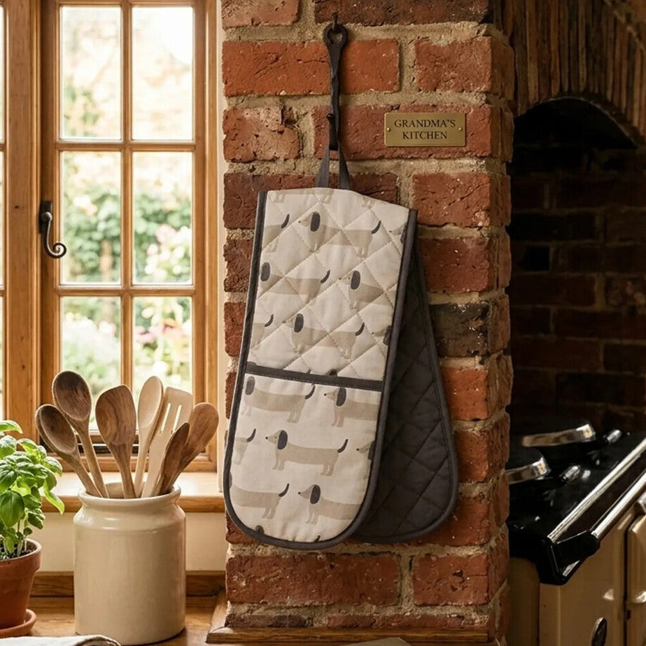 Sausage Dog Print Double Oven Glove