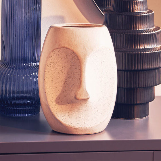 Small Face Design Vase