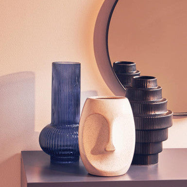 Small Face Design Vase