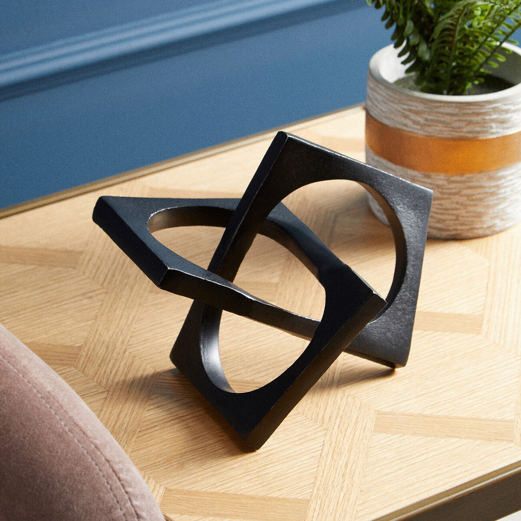 Black Finish Square Knot Sculpture