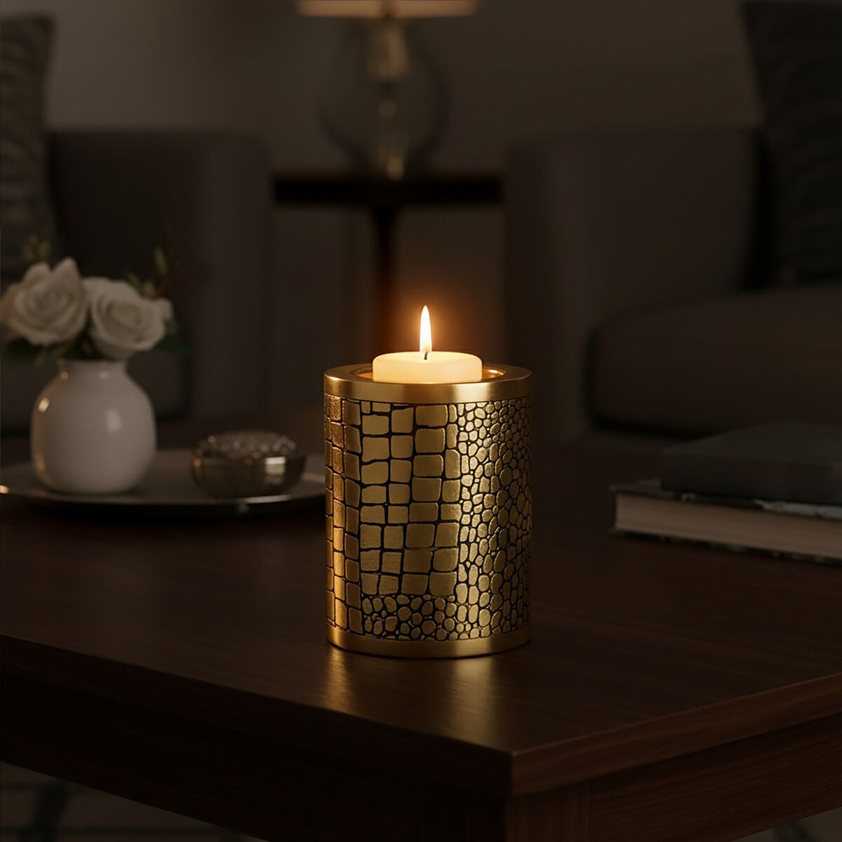 Small Crocodile Pattern Candle Holder