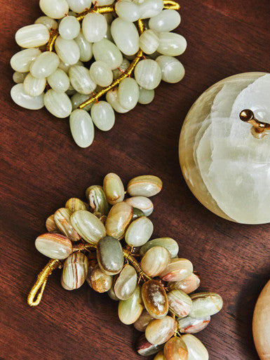 Onyx Decorative Apple