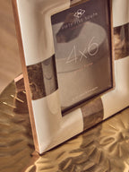 4in x 6in Cream and Brown Finish Photo Frame
