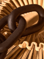 Black Wood 3 Link Chain Decor