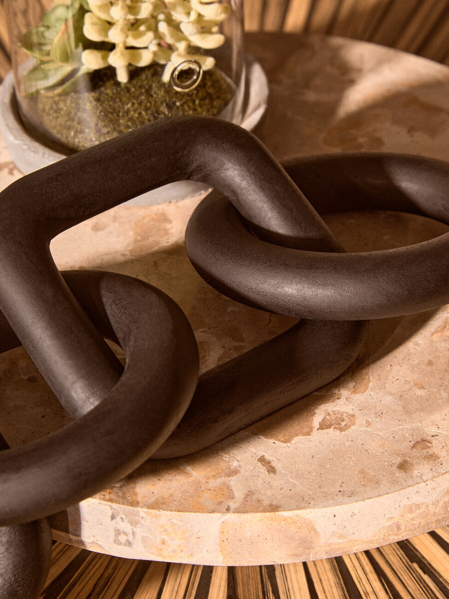 Black Wood Five Link Table Decor Chain