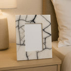 White and Black Marble 4 x 6 Small Photo Frame