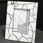 White and Black Marble 5In x 7In Large Photo Frame